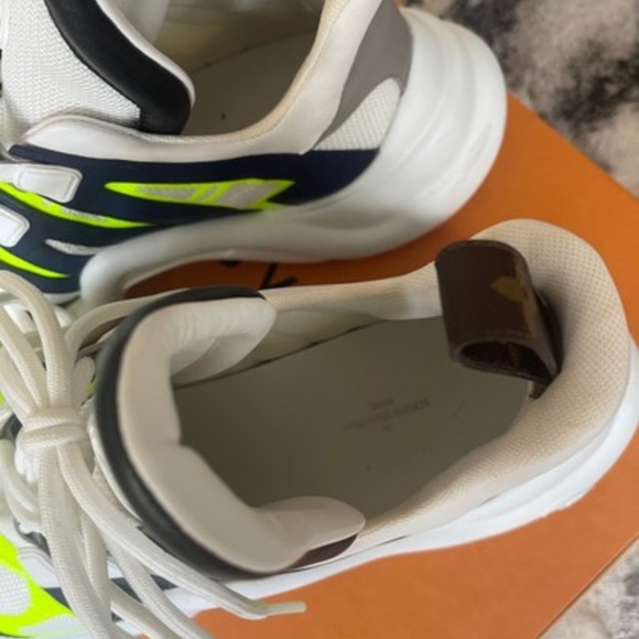 100% Authentic LV womans Archlight Sneakers still in style - Picture 7 of 7